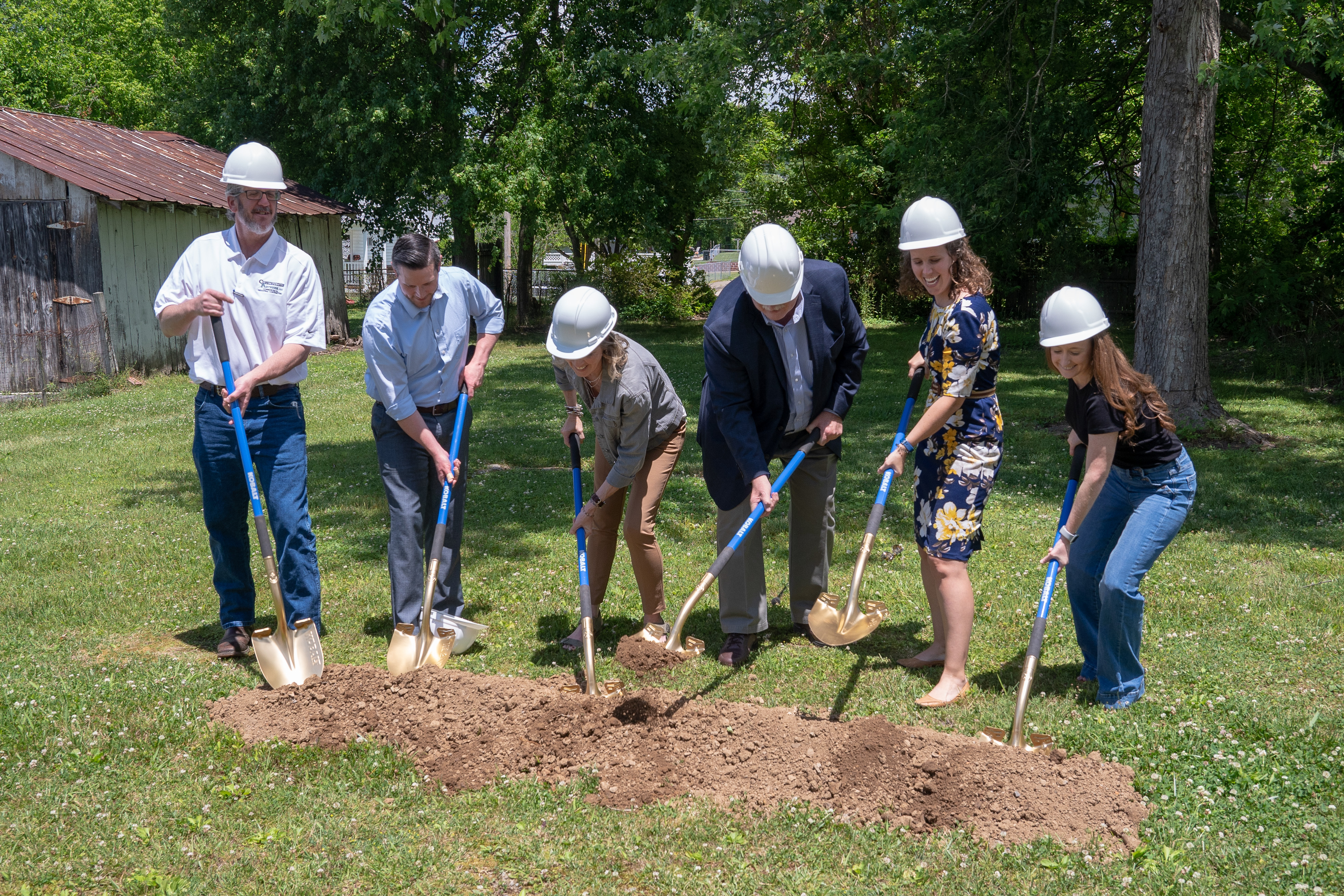 KHRA breaks ground on the Slate House in Kingsport