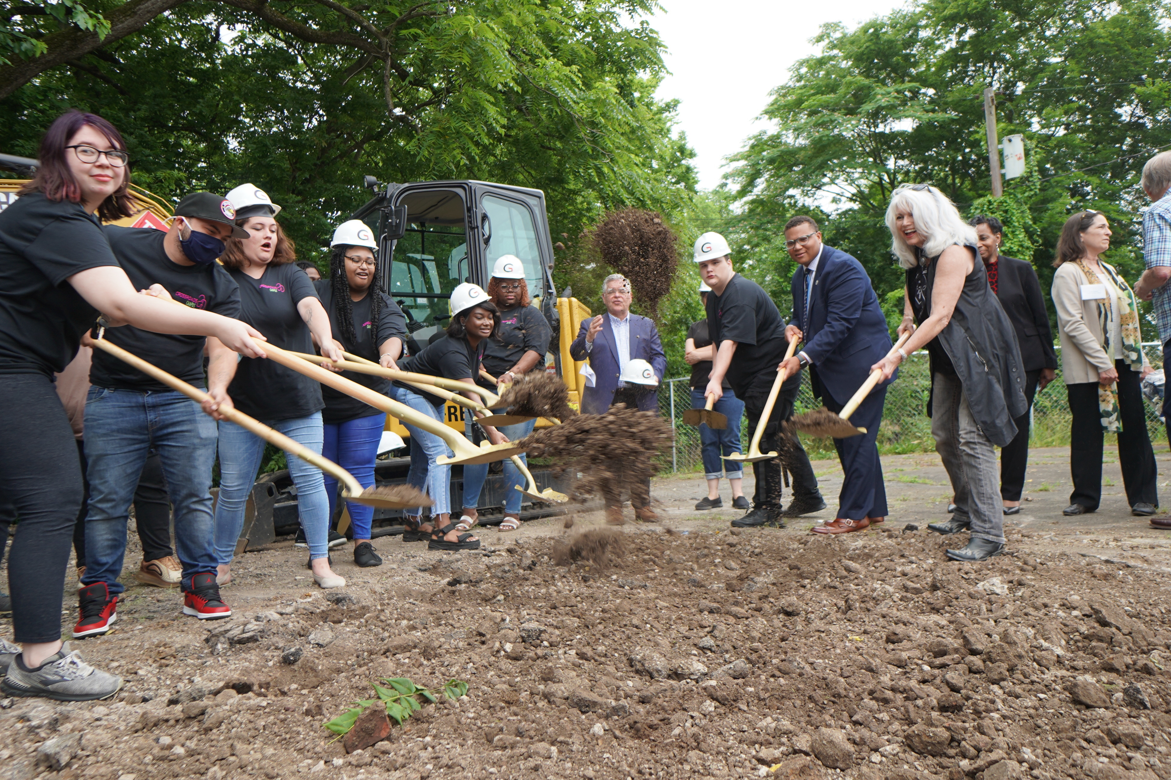 THDA on hand for Crossroads groundbreaking in Nashville