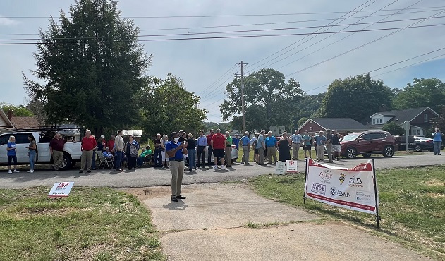 Appalachia Service Project dedicates five homes in Waverly, Tennessee